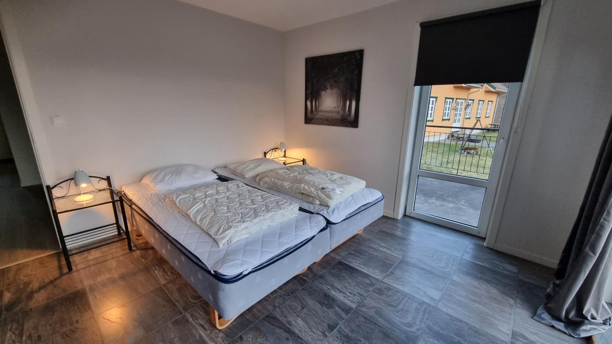 Hausvikstranda Lyngdal Rum bild