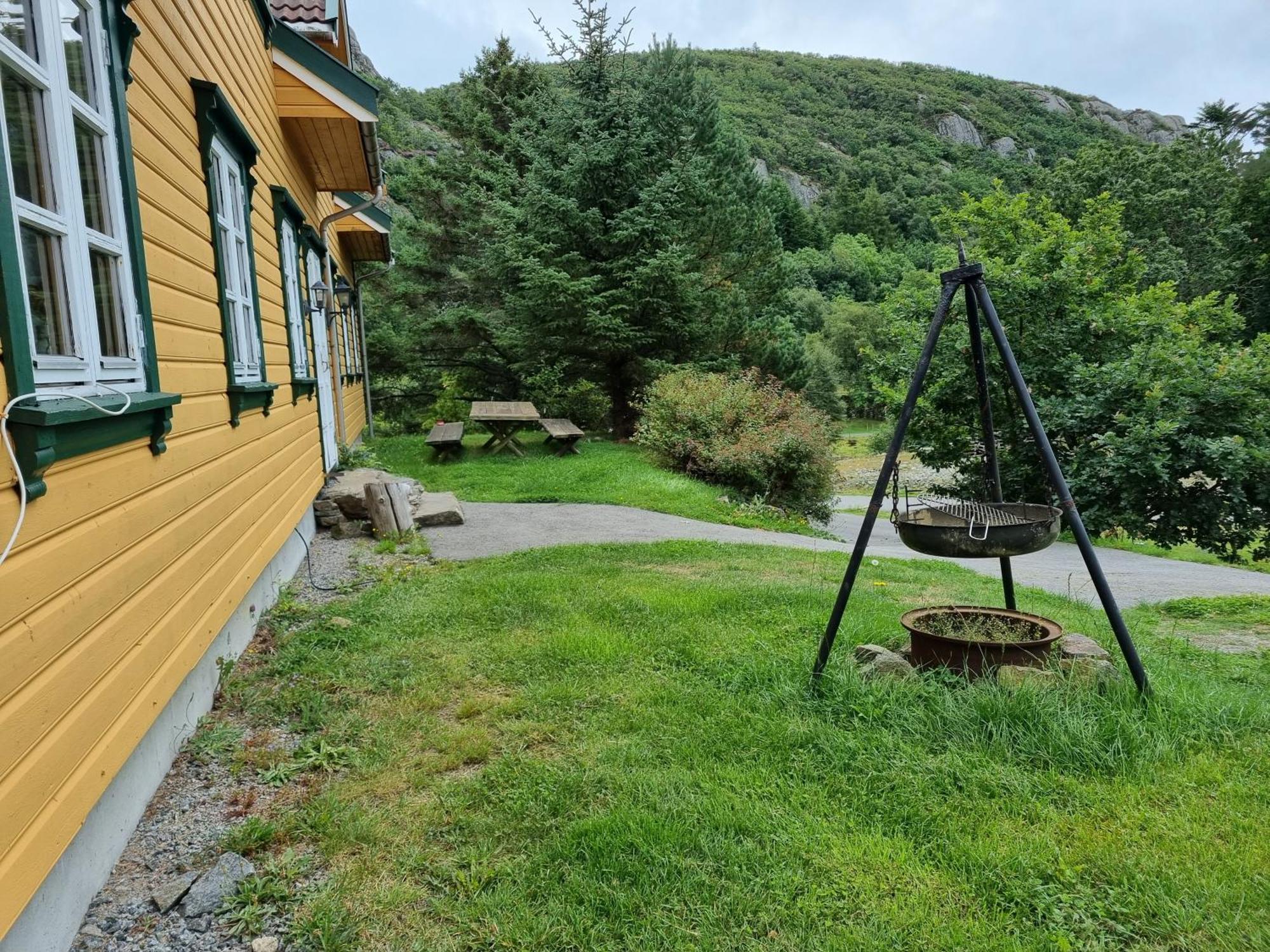 Hausvikstranda Lyngdal Rum bild